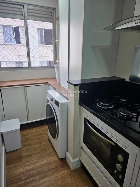 Studio mobiliado para locação no Centro de Florianópolis | Com vaga: 3ª foto da galeria de imagens do imóvel