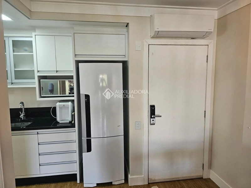 Studio mobiliado para locação no Centro de Florianópolis | Com vaga: 14ª foto da galeria de imagens do imóvel