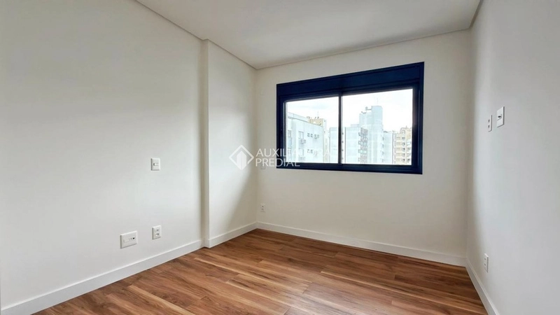 OPORTUNIDADE NO CENTRO DE FLORIANÓPOLIS – 3 DORMITÓRIOS, 2 VAGAS E HOBBY BOX: 12ª foto da galeria de imagens do imóvel