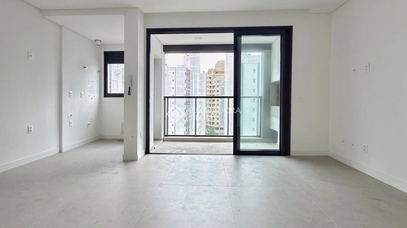 OPORTUNIDADE NO CENTRO DE FLORIANÓPOLIS – 3 DORMITÓRIOS, 2 VAGAS E HOBBY BOX: 7ª foto da galeria de imagens do imóvel