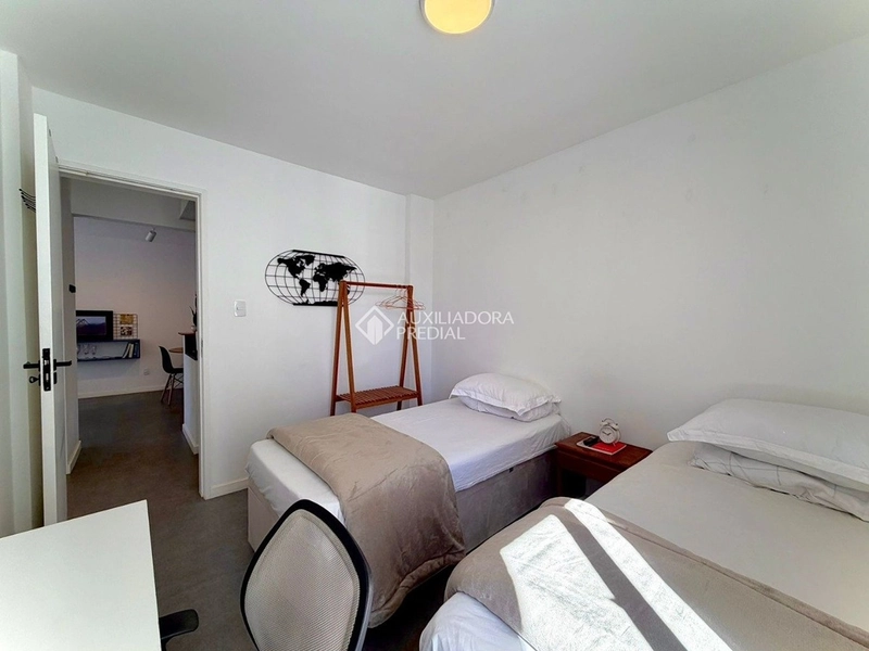 Apartamento reformado no Centro de Florianópolis | 2 dormitórios + vaga: 11ª foto da galeria de imagens do imóvel