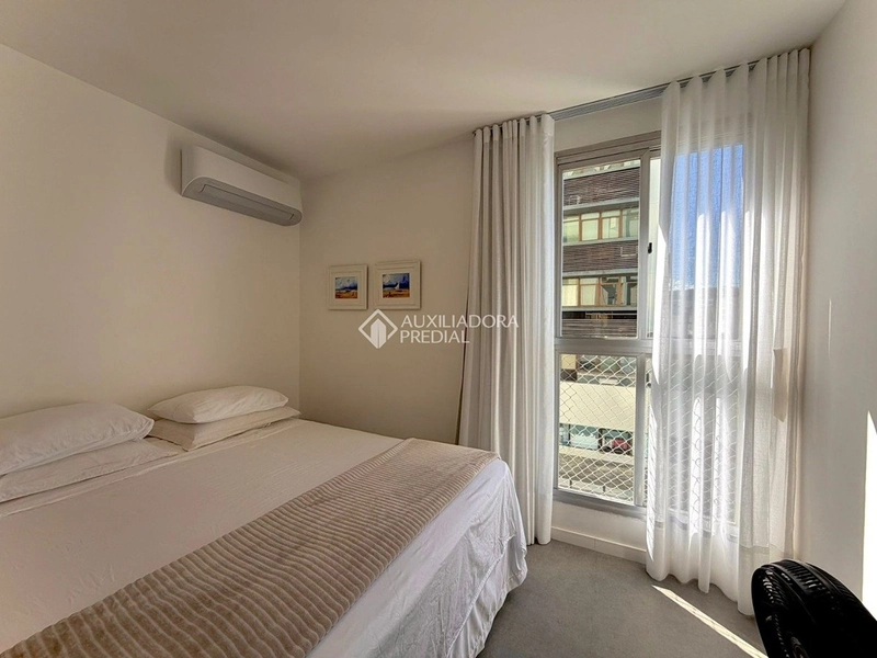 Apartamento reformado no Centro de Florianópolis | 2 dormitórios + vaga: 8ª foto da galeria de imagens do imóvel