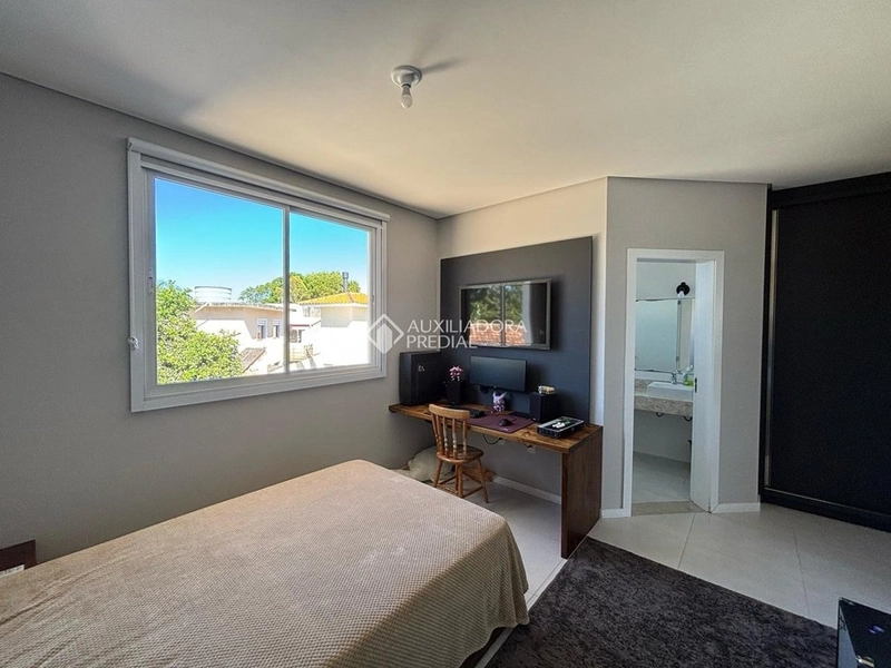 Casa semi mobiliada para aluguel em Florianópolis | 3 suítes | piscina privativa | alto padrão: 17ª foto da galeria de imagens do imóvel