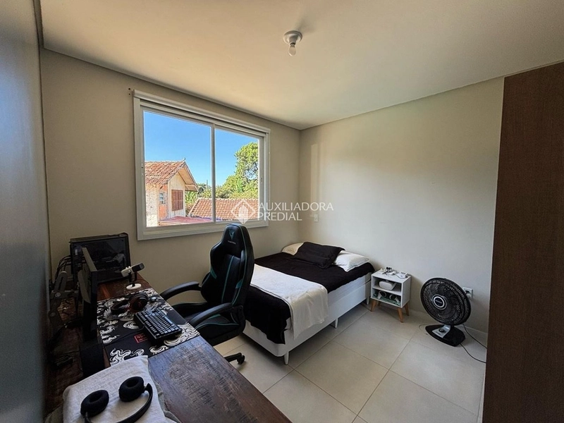 Casa semi mobiliada para aluguel em Florianópolis | 3 suítes | piscina privativa | alto padrão: 11ª foto da galeria de imagens do imóvel