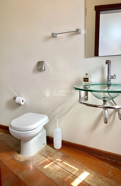 Casa com vista para o mar à venda em Itaguaçu | 406 m² construídos | Florianópolis: 11ª foto da galeria de imagens do imóvel