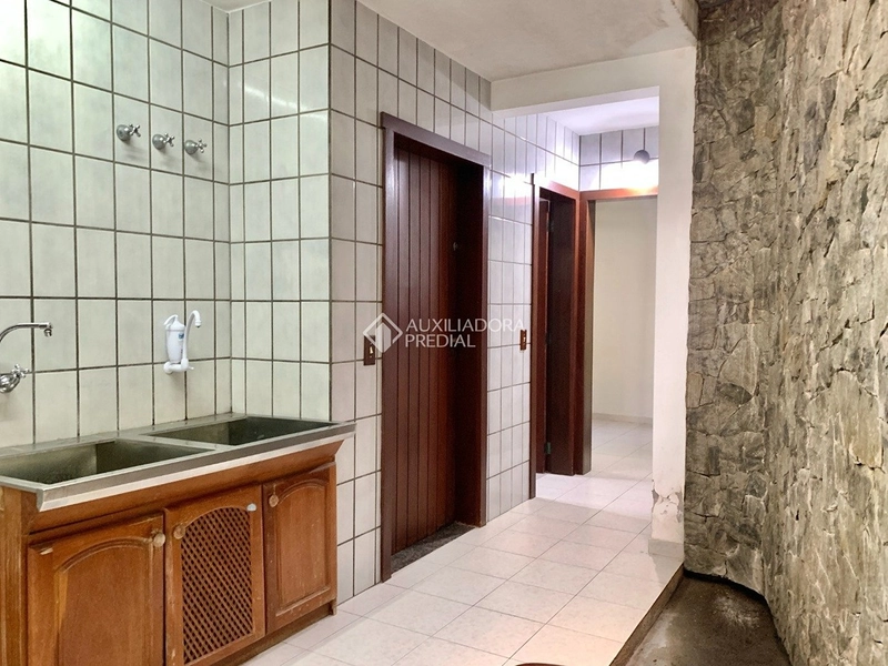 Casa com vista para o mar à venda em Itaguaçu | 406 m² construídos | Florianópolis: 38ª foto da galeria de imagens do imóvel