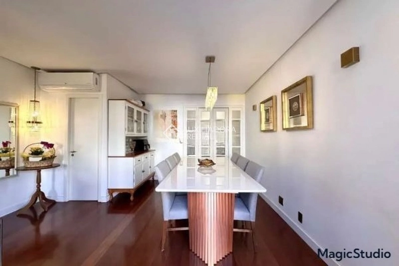 Apartamento 4 dormitórios com 2 suítes e 2 vagas | 120m² privativos | Centro de Florianópolis: 3ª foto da galeria de imagens do imóvel