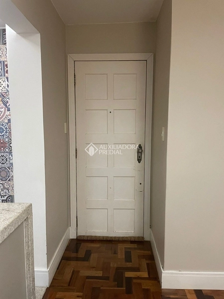 Apartamento 2 dormitórios no Centro de Florianópolis – vaga de garagem e condomínio completo: 15ª foto da galeria de imagens do imóvel