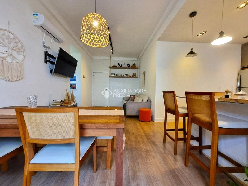 Apartamento Garden mobiliado à venda | 2 dormitórios | Quintal com deck | Próximo à praia: 6ª foto da galeria de imagens do imóvel