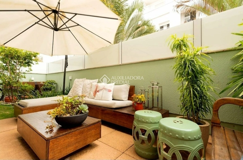 Apartamento Garden mobiliado à venda | 2 dormitórios | Quintal com deck | Próximo à praia: 13ª foto da galeria de imagens do imóvel