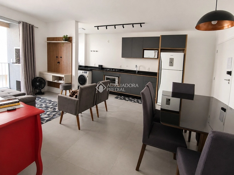 Apartamento Novo para Locação no Ribeirão da Ilha - 2 Quartos, Piscina e Academia Próximo às Praias: 1ª foto da galeria de imagens do imóvel