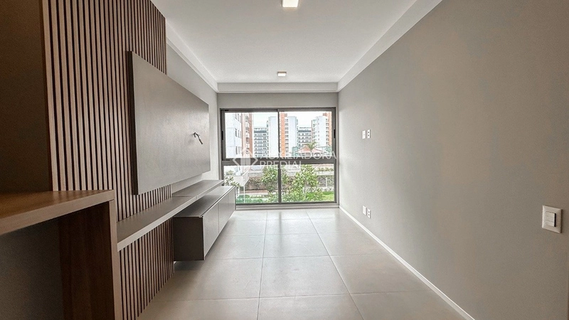 Apartamento para alugar no Jardim Atlântico em Florianópolis | 2 dormitórios (1 suíte) | semi-mobiliado | condomínio com piscina: 4ª foto da galeria de imagens do imóvel