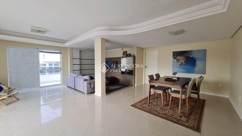 Cobertura plana com vista para o pôr do sol à venda no João Paulo | 275 m² | Florianópolis: 5ª foto da galeria de imagens do imóvel