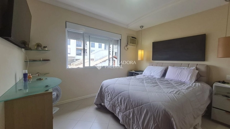 Cobertura plana com vista para o pôr do sol à venda no João Paulo | 275 m² | Florianópolis: 11ª foto da galeria de imagens do imóvel