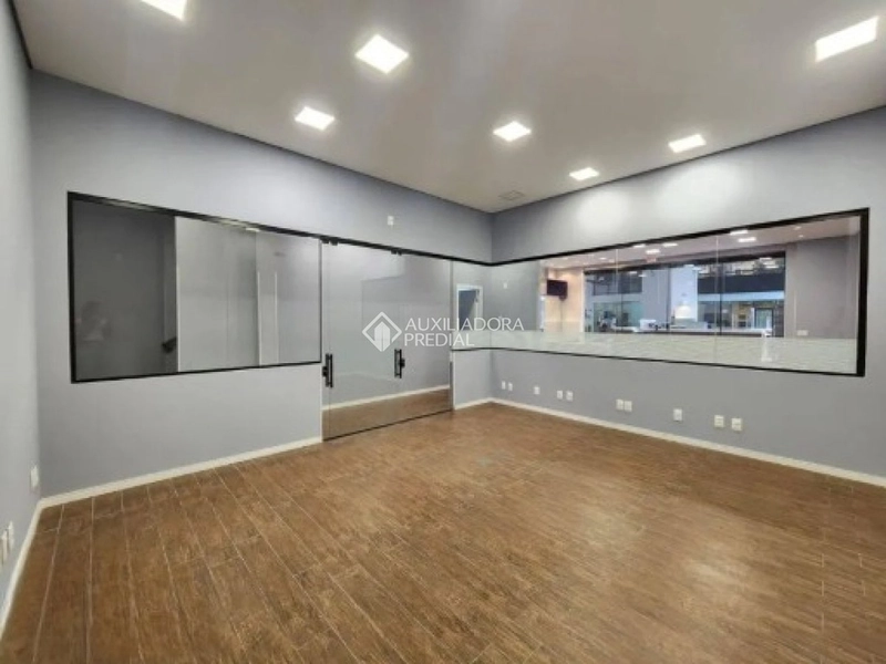 Ponto comercial para alugar no Saco Grande Florianópolis | 200m² | próximo à SC-401 | alta visibilidade: 4ª foto da galeria de imagens do imóvel