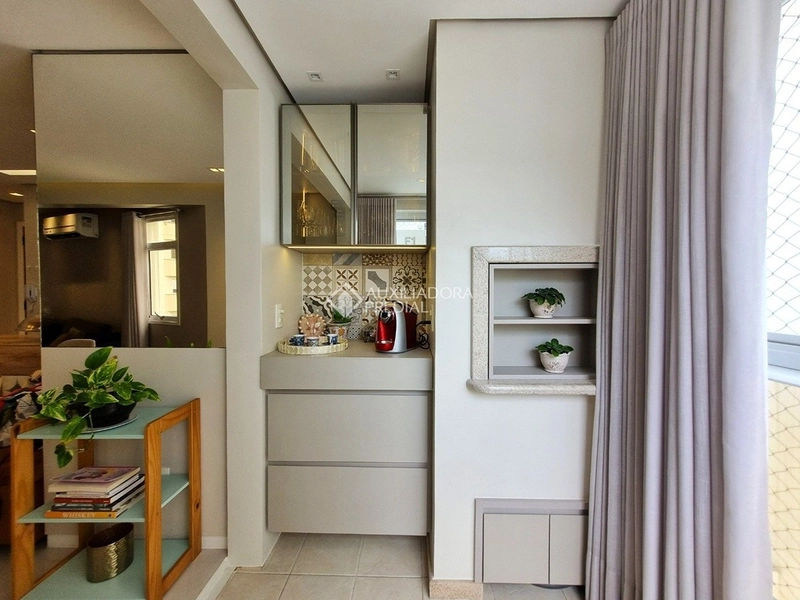 Apartamento à venda na Trindade | 3 dormitórios | 2 vagas | Próximo à UFSC: 10ª foto da galeria de imagens do imóvel