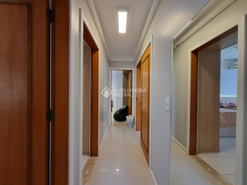 Apartamento à venda na Trindade | 3 dormitórios | 2 vagas | Próximo à UFSC: 12ª foto da galeria de imagens do imóvel