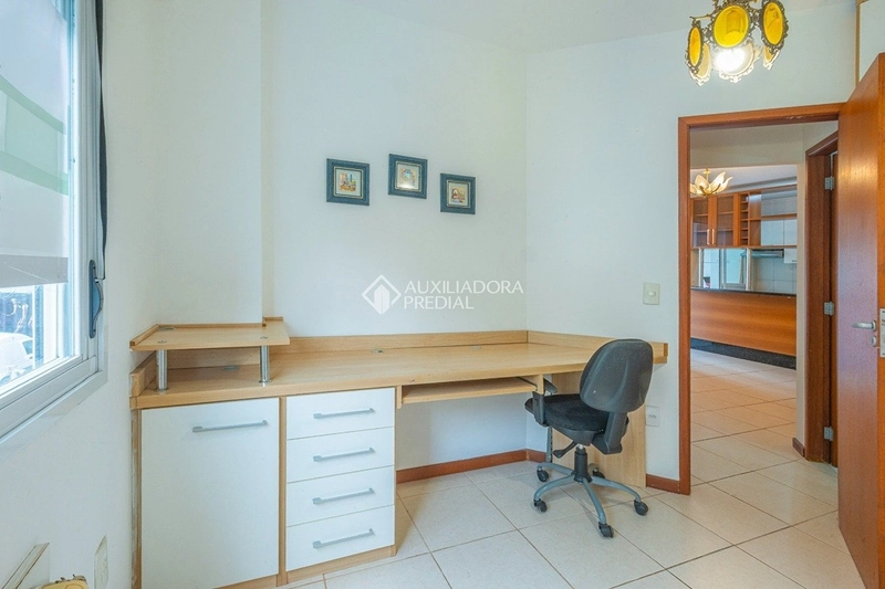 Apartamento 2 dormitórios com suíte e sacada no Centro de Florianópolis – vaga coberta: 18ª foto da galeria de imagens do imóvel