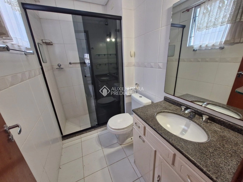 Apartamento 2 dormitórios com suíte e sacada no Centro de Florianópolis – vaga coberta: 19ª foto da galeria de imagens do imóvel