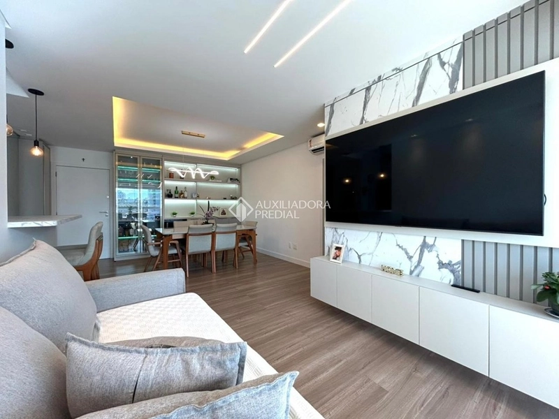 Apartamento à venda com 3 quartos e 2 vagas no Estreito – Florianópolis: 2ª foto da galeria de imagens do imóvel