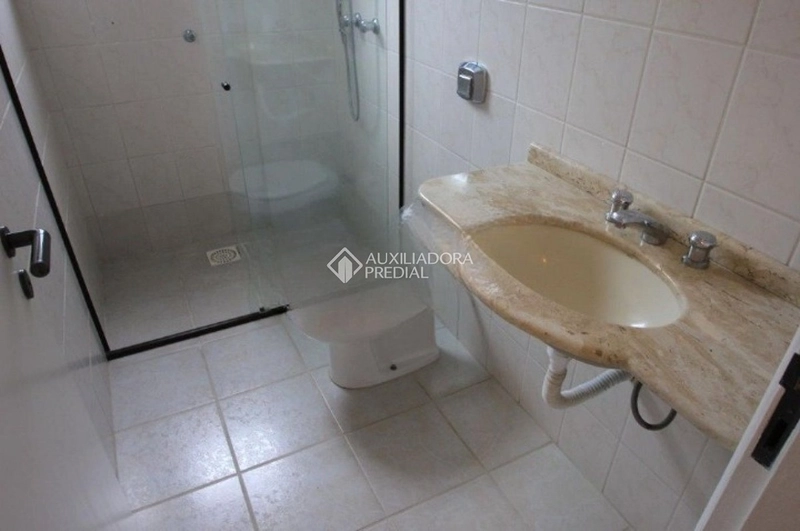 Apartamento para alugar na Agronômica Florianópolis | 3 dormitórios (1 suíte) | vaga | próximo à Beira-Mar Norte: 15ª foto da galeria de imagens do imóvel