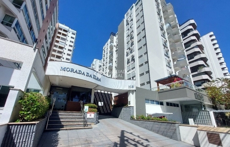 Apartamento para alugar na Agronômica Florianópolis | 3 dormitórios (1 suíte) | vaga | próximo à Beira-Mar Norte: 1ª foto da galeria de imagens do imóvel