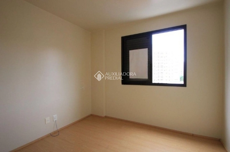 Apartamento para alugar na Agronômica Florianópolis | 3 dormitórios (1 suíte) | vaga | próximo à Beira-Mar Norte: 9ª foto da galeria de imagens do imóvel
