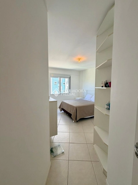 Apartamento à venda no Parque São Jorge Florianópolis | 103m² | suíte com hidromassagem | 2 vagas + hobby box: 19ª foto da galeria de imagens do imóvel