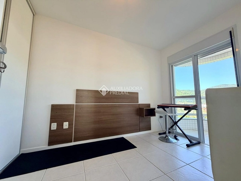 Apartamento à venda no Parque São Jorge Florianópolis | 103m² | suíte com hidromassagem | 2 vagas + hobby box: 11ª foto da galeria de imagens do imóvel