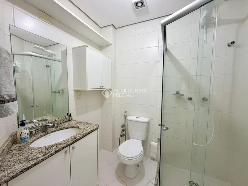 Apartamento à venda no Parque São Jorge Florianópolis | 103m² | suíte com hidromassagem | 2 vagas + hobby box: 8ª foto da galeria de imagens do imóvel