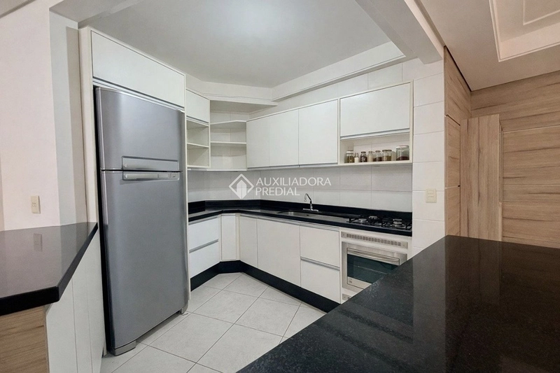 Apartamento à venda no Parque São Jorge Florianópolis | 103m² | suíte com hidromassagem | 2 vagas + hobby box: 7ª foto da galeria de imagens do imóvel