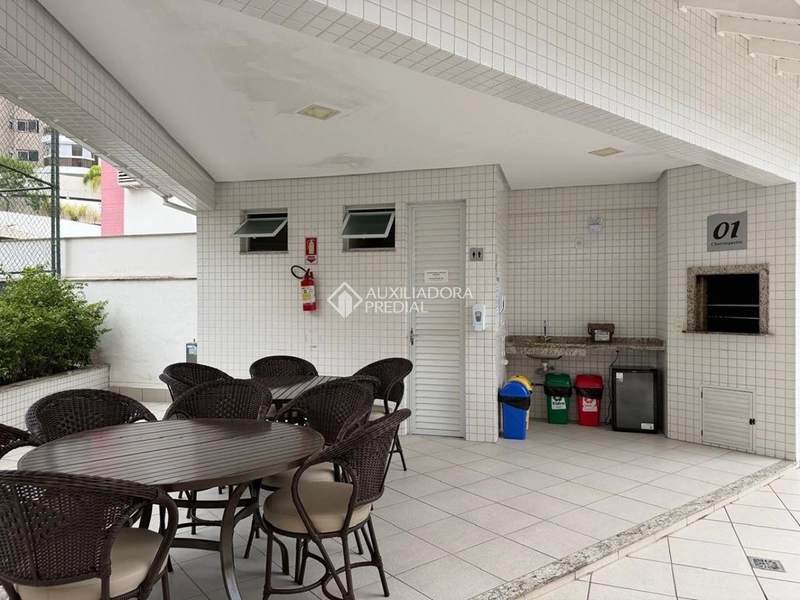 Apartamento à venda no Parque São Jorge Florianópolis | 103m² | suíte com hidromassagem | 2 vagas + hobby box: 26ª foto da galeria de imagens do imóvel