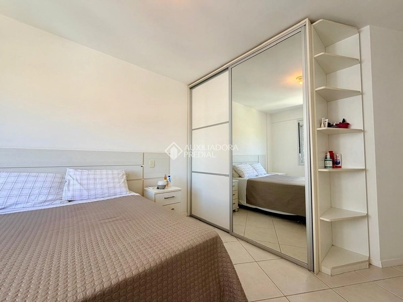 Apartamento à venda no Parque São Jorge Florianópolis | 103m² | suíte com hidromassagem | 2 vagas + hobby box: 16ª foto da galeria de imagens do imóvel