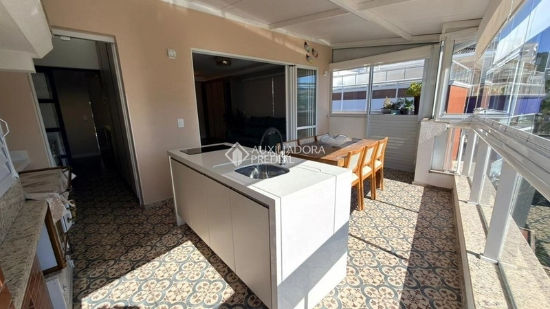 Cobertura mobiliada, 3 dormitórios, piscina privativa e vista para o mar | Campeche | Florianópolis: 7ª foto da galeria de imagens do imóvel