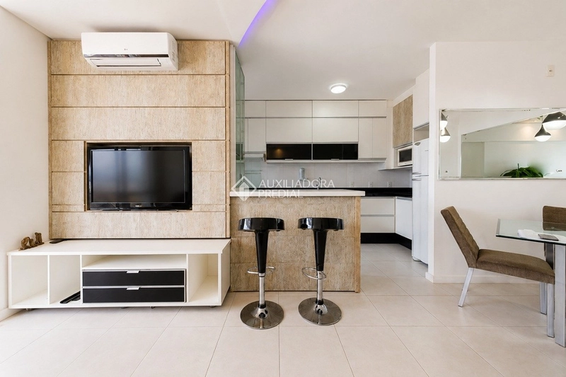 Apartamento para locação 2 dormitórios mobiliado no Porto do Itacorubi: 2ª foto da galeria de imagens do imóvel