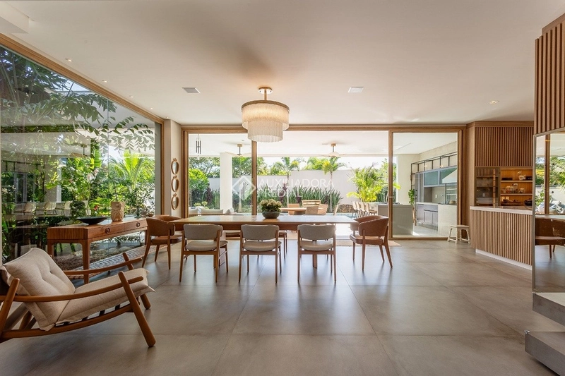 Casa de luxo com vista para o mar em Cacupé | 1.018 m² construídos | 4 dormitórios: 9ª foto da galeria de imagens do imóvel