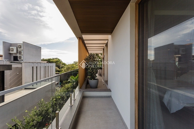 Casa de luxo com vista para o mar em Cacupé | 1.018 m² construídos | 4 dormitórios: 43ª foto da galeria de imagens do imóvel