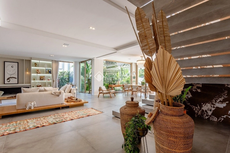 Casa de luxo com vista para o mar em Cacupé | 1.018 m² construídos | 4 dormitórios: 6ª foto da galeria de imagens do imóvel