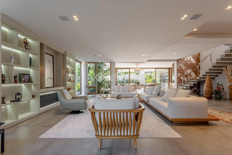 Casa de luxo com vista para o mar em Cacupé | 1.018 m² construídos | 4 dormitórios: 2ª foto da galeria de imagens do imóvel