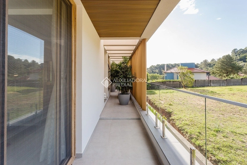 Casa de luxo com vista para o mar em Cacupé | 1.018 m² construídos | 4 dormitórios: 42ª foto da galeria de imagens do imóvel