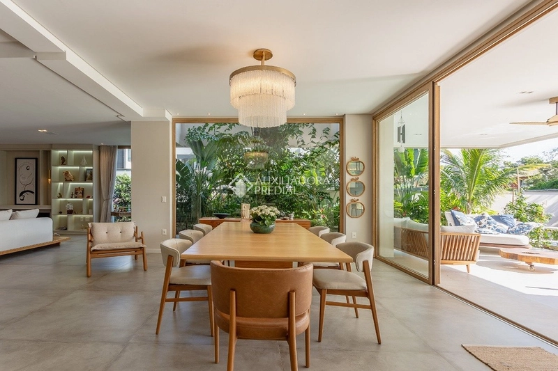 Casa de luxo com vista para o mar em Cacupé | 1.018 m² construídos | 4 dormitórios: 10ª foto da galeria de imagens do imóvel