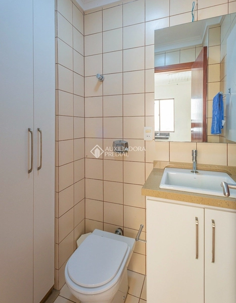 Apartamento 3 dormitórios com suíte no Centro de Florianópolis – 110 m², 2 vagas e sacada com churrasqueira: 28ª foto da galeria de imagens do imóvel