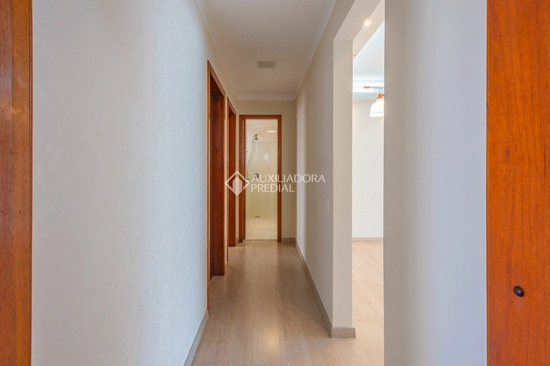 Apartamento 3 dormitórios com suíte no Centro de Florianópolis – 110 m², 2 vagas e sacada com churrasqueira: 7ª foto da galeria de imagens do imóvel