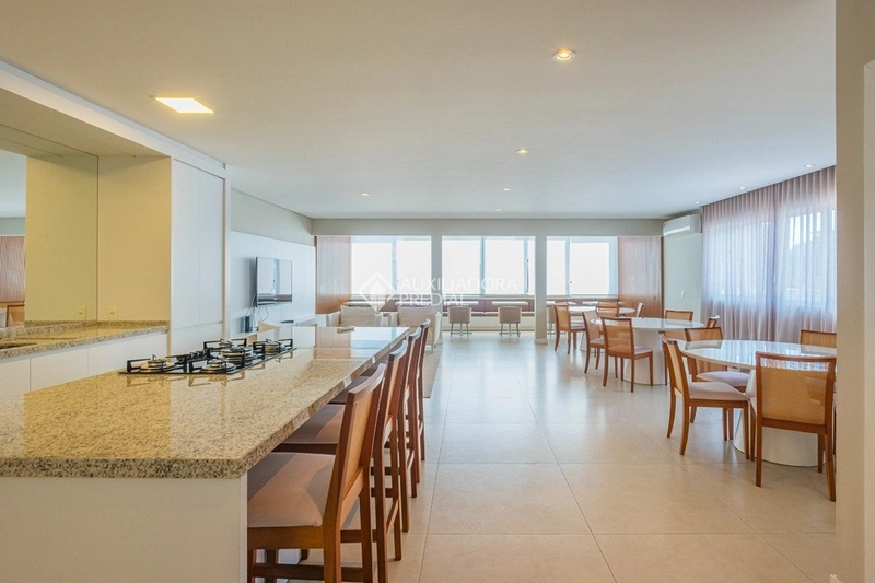 Apartamento 3 dormitórios com suíte no Centro de Florianópolis – 110 m², 2 vagas e sacada com churrasqueira: 30ª foto da galeria de imagens do imóvel