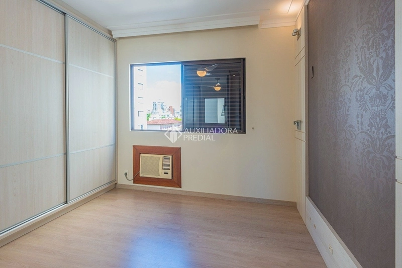 Apartamento 3 dormitórios com suíte no Centro de Florianópolis – 110 m², 2 vagas e sacada com churrasqueira: 22ª foto da galeria de imagens do imóvel