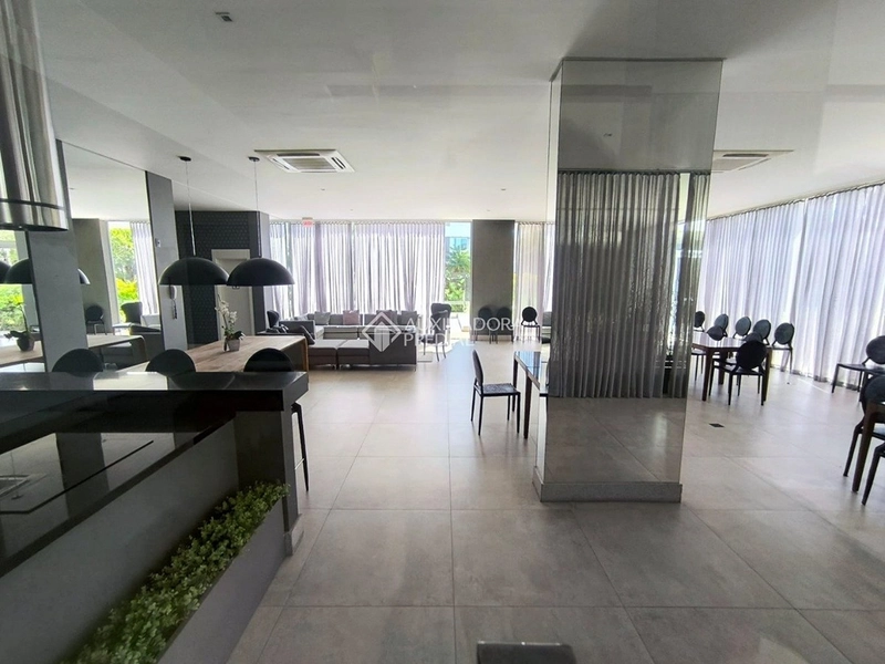 Apartamento mobiliado para alugar em Jurerê Internacional | 2 suítes | 2 vagas de garagem: 31ª foto da galeria de imagens do imóvel