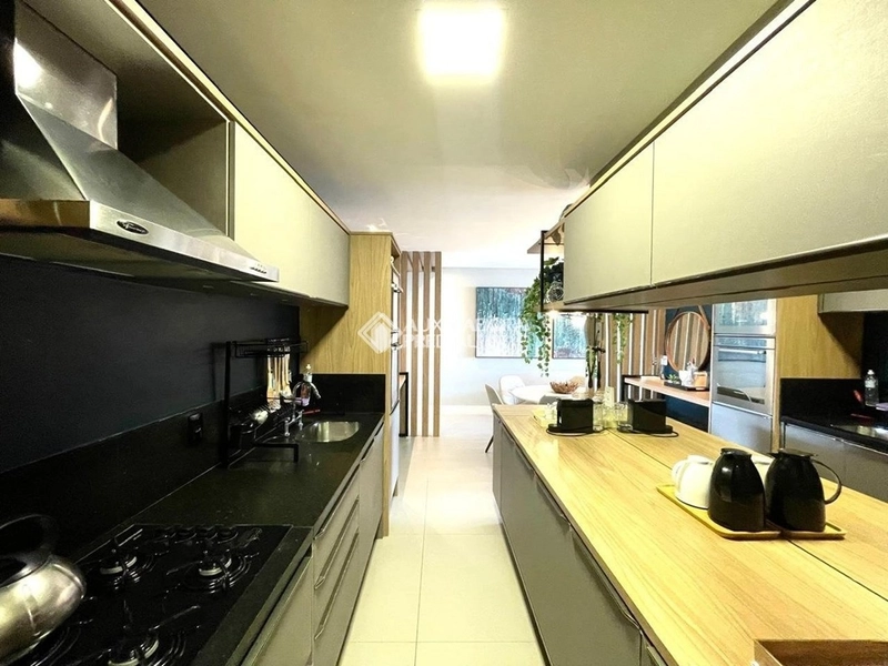 Apartamento mobiliado para alugar em Jurerê Internacional | 2 suítes | 2 vagas de garagem: 12ª foto da galeria de imagens do imóvel