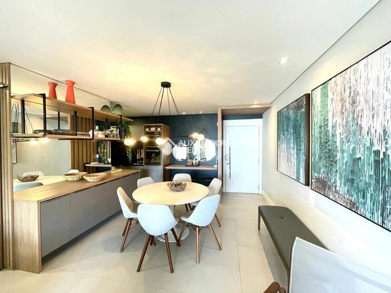 Apartamento mobiliado para alugar em Jurerê Internacional | 2 suítes | 2 vagas de garagem: 7ª foto da galeria de imagens do imóvel