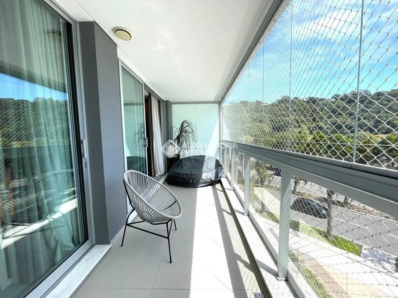 Apartamento mobiliado para alugar em Jurerê Internacional | 2 suítes | 2 vagas de garagem: 3ª foto da galeria de imagens do imóvel