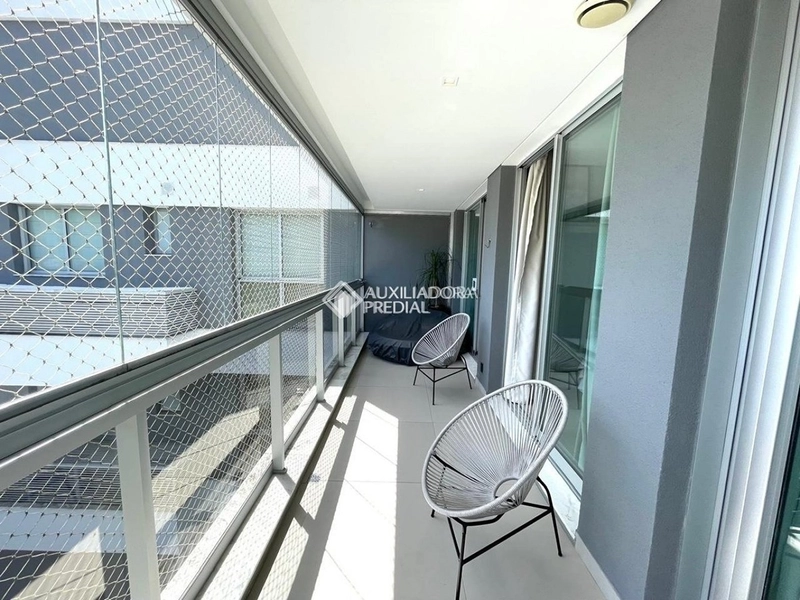 Apartamento mobiliado para alugar em Jurerê Internacional | 2 suítes | 2 vagas de garagem: 4ª foto da galeria de imagens do imóvel